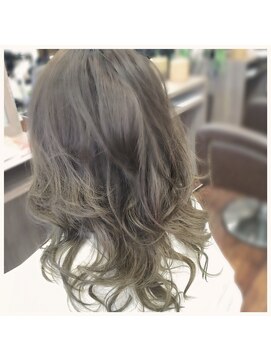 ナトゥーラ 滝ノ水店(Natura) グラデーションカラー