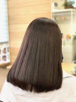 シードヘア(seed hair)&nbsp;艶髪グレイカラーカット