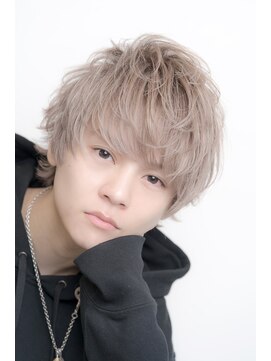 ゴールド 京都(GOALD) ダブルカラーハイトーンマッシュウルフ束感