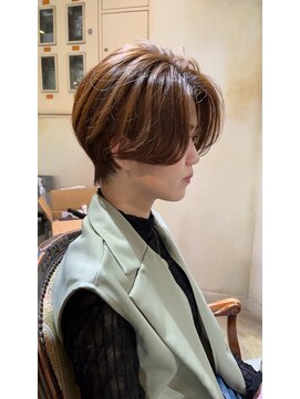 髪質改善と縮毛矯正の専門店 サンティエ(scintiller) 大人綺麗な小顔襟足スッキリショートボブ　30代40代50代