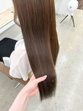 ニュート(Neut ) ベージュ