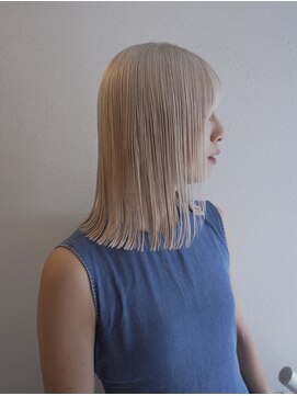 プネル 渋谷(PUNEL) ベージュ ケアブリーチ 渋谷