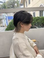 ヘアー アレス(hair ales)&nbsp;メンズウルフ、ウルフカット、ウルフインナーカラー、センター