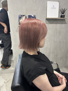 ラック(LUCK) レイヤーぱっつん前髪ステップボーンカットシルキー船橋/韓国