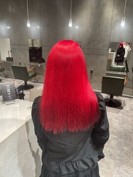 モニカ(MONIQA) ビビットレッド