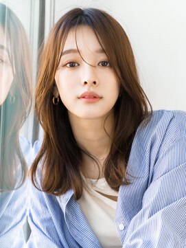 リリーオブザベイス(Lily of the Vase) こなれ感/大人ミディ