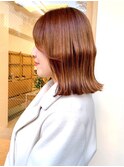 Say.ミディアムボブチェリーブラウンお団子ヘアワインレッド
