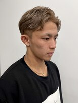 トリッカ シブヤ(TRICCA SHIBUYA)&nbsp;メンズカラーカットパーマブリーチダブルフェザーニュアンス渋谷