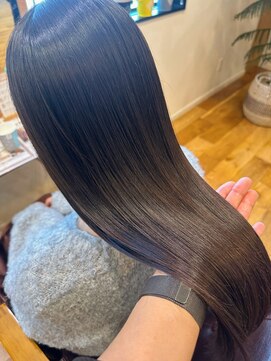 テラスヘア 三条(TERRACEhair) 大人女性におすすめ！自然なツヤとまとまりの縮毛矯正