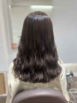 アピッシュ シェリ(apish cherie) コテ巻き風パーマデジタルパーマミックスパーマ