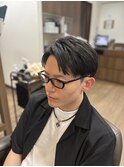 膨らみを抑える、究極のツーブロックショート<理容室>アイロン