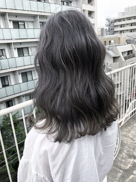 ジーナ(XENA) プラチナグレー