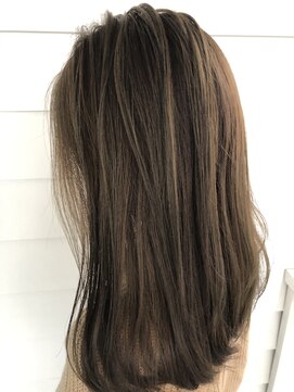 ホットリップ(Hot Lip) イルミナカラー  スターダスト