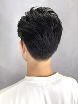 アイティー バイ アルバム 浦和店(IT by ALBUM)&nbsp;スリークショートサイドグラデーションシルバーカラー_ba257182