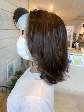 ユナイテッドビューティーウェストコースト(UNITED BEAUTY WEST COAST) ☆極細ハイライト☆