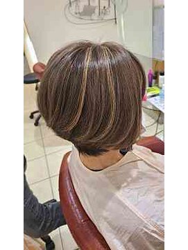 ラシェンテ みのおキューズモール(La Sente) ・オリーブグレージュの白髪ぼかし