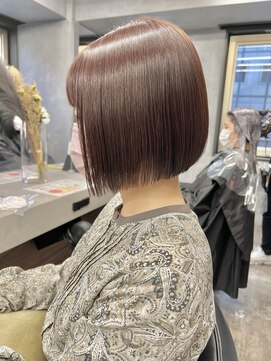 アイユー(ii+U) ミニボブ　小顔カット ナチュラル　ショートカット