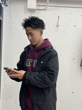 ウェルネス(Wellness) ツイストパーマ