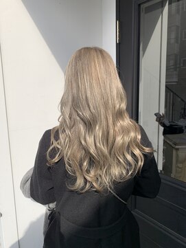 ヘアスタジオ アルス 御池店(hair Studio A.R.S) 海外風ブロンドミルクティーベージュカラー×レイヤーカット20代