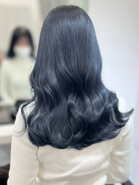 ランテルディ 渋谷(LANTERDIT) ブルベ ブルーネイビー 透明感カラー 艶トリートメント 艶髪