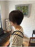 ショートボブ