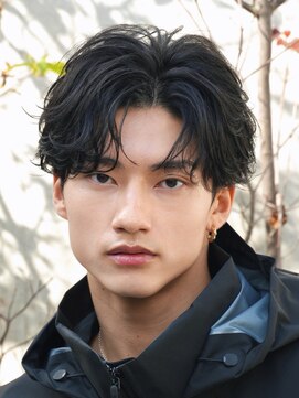 エリマ 横浜西口(elima) 横浜西口センタパートニュアンスパーマフェザーパーマ30代緩め