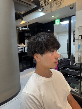 アイズ 海老名(AIZU) シャドウパーマ 海老名パーマ スパイラルパーマ 海老名メンズ