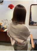 20代30代切りっぱなしボブタッセルボブ顔周りレイヤーオリーブ