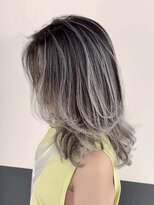 シエラ 堀江(CIERA.)&nbsp;アプリコットオレンジハイライトカラーウルフショートカット