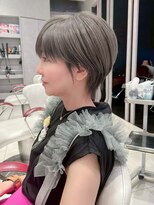 アース 栄店(HAIR&MAKE EARTH) earthショートレイヤーボブミルクティー丸みショートボブ