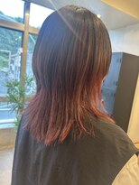 ティエラ(TIERA)&nbsp;インナーカラー×ウルフカット