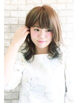 アッシュヘアー マット質感ルーズカールミックス