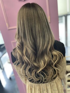 アンリップ ジー(salon unripＧ) h.i グレージュ