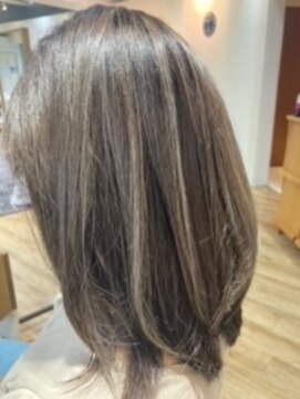 ラバフロー 小野原店(LAVA FLOW) 白髪染め　ハイライトカラー