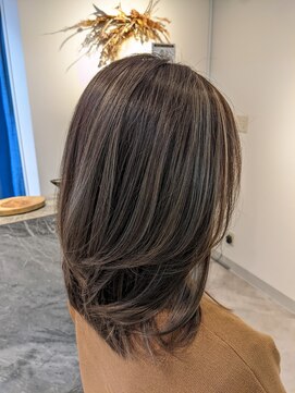 アンド(&.) 大人コントラストハイライト☆