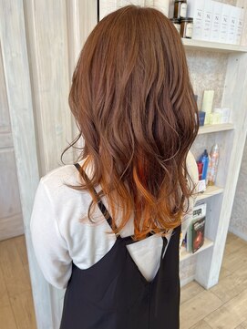 キャアリー(Caary) 福山市美容室Caary 個性派カラー フレッシュインナーオレンジ