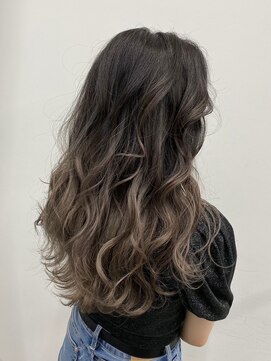 シエスタ バイ アンブルリュクス(siesta by amble luxe) グラデーションカラー