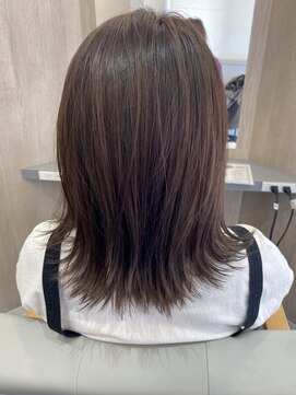 ラナホンジン(Lana HONJIN) ミディアムスタイル