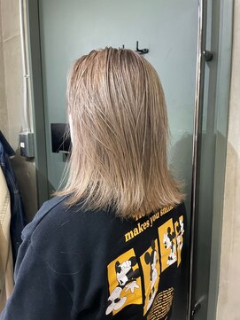 ソルトウォーター 南堀江(SALT WATER) ブロンド