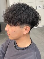 バース バイ ハピネス(BIRTH by happiness)&nbsp;奈良men's緩め縦落ちツイストスパイラルパーマ