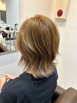 リリー(Lily)&nbsp;外はねショート