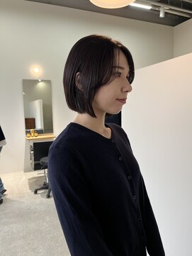 アワイ(awai) あご下2cmボブ