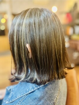 エイチ ヘア デザイン セカンド(h Hair Design 2nd.) 外ハネハイライト