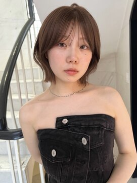 サイン 渋谷(SIGN) 20代30代トレンドなレイヤーカットハッシュカットレイヤーボブ