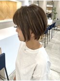 大人ショート/ショートボブ/白髪ぼかしハイライト/武蔵小杉