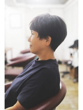 アルニコ エム 松戸駅前(ALNICO .. M) 【白髪抑制カラー】大人カジュアルな美フォルムショート♪