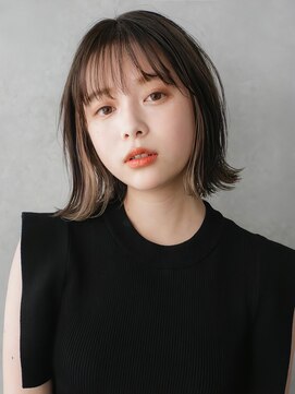 オーレント(AULENT) 切りっぱなしショート・ボブ/絶壁解消/前髪あり/20代/30代/丸顔