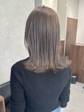 デイジー(Daisy) ブリーチ　グレージュ　透け感カラー