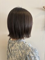 ニナル(Ninal)&nbsp;アッシュグレーカラー×ボブ