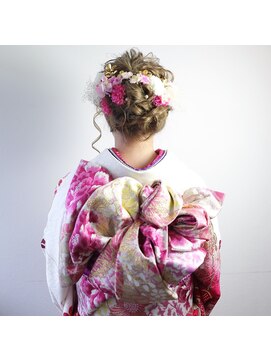 リアン(Lien) 成人式ヘアー